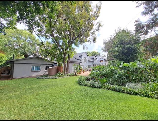 6 BEDROOM HOUSE FOR SALE IN ELDORAIGNE